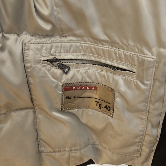 Authentic Prada Puffer Down Fox Fur Jacket with Metal Logo - Picture 8 of 14